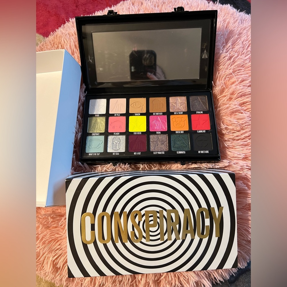 Jeffree Star conspiracy pallete
